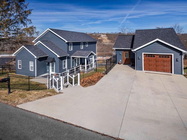 420 Delaware Avenue, Morgantown, WV 26501