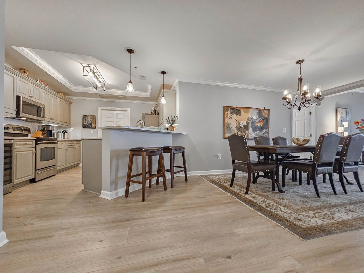 8500 Margate Circle  Photo 23