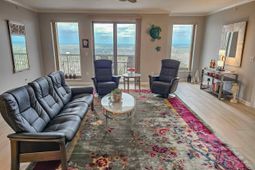 8500 Margate Circle  photo 4