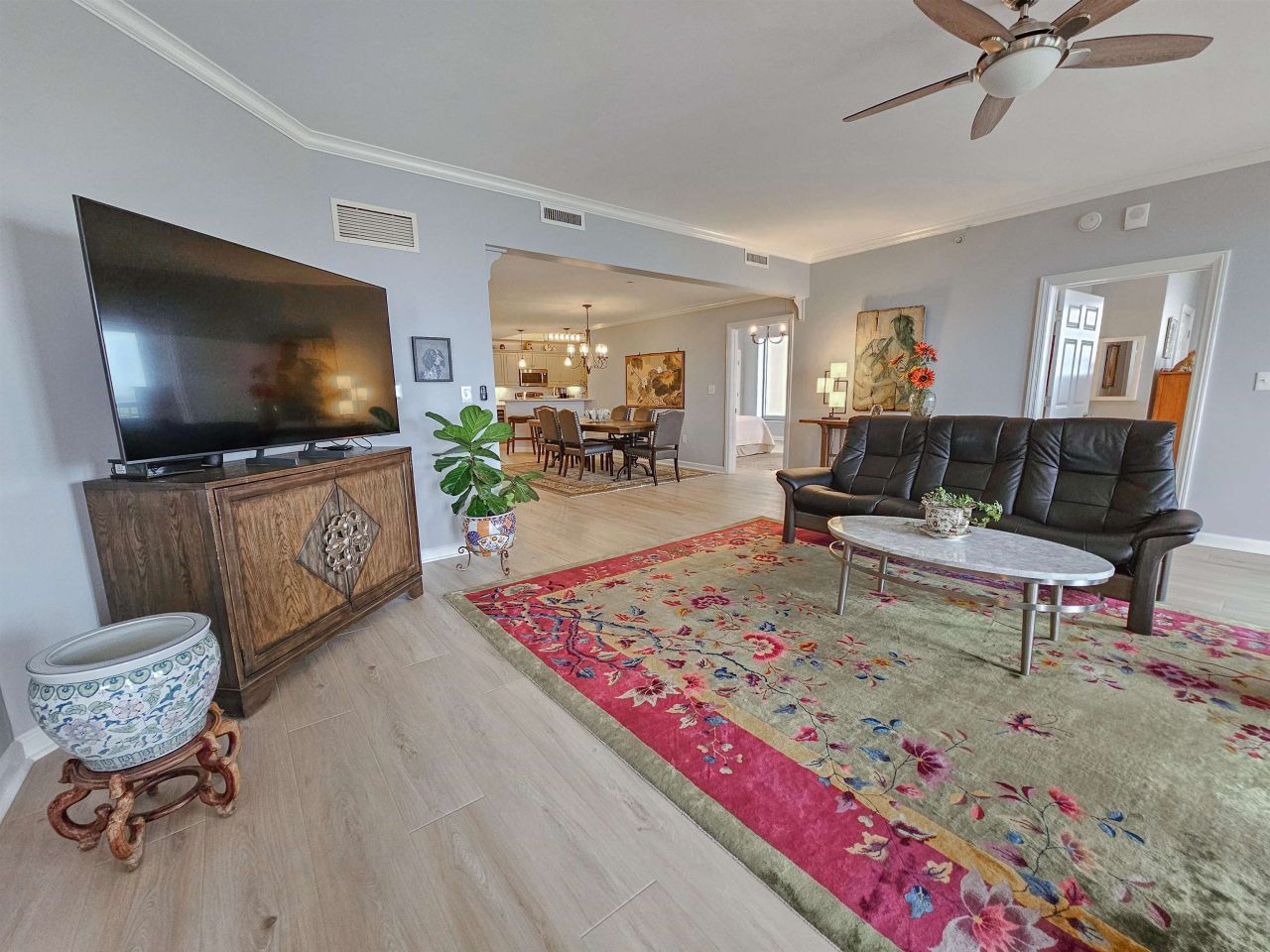 8500 Margate Circle  Photo 9