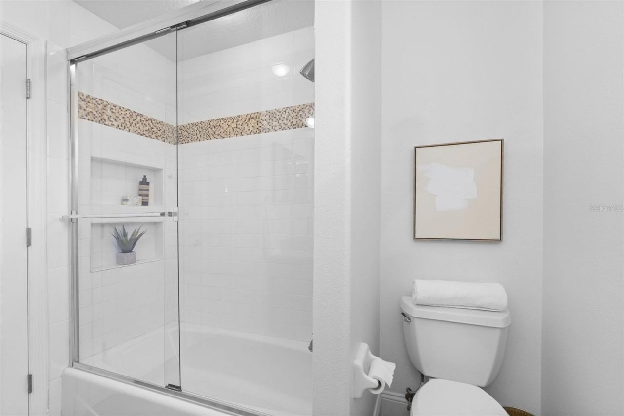 17214 Broadoak Drive, Tampa, FL 33647 Photo