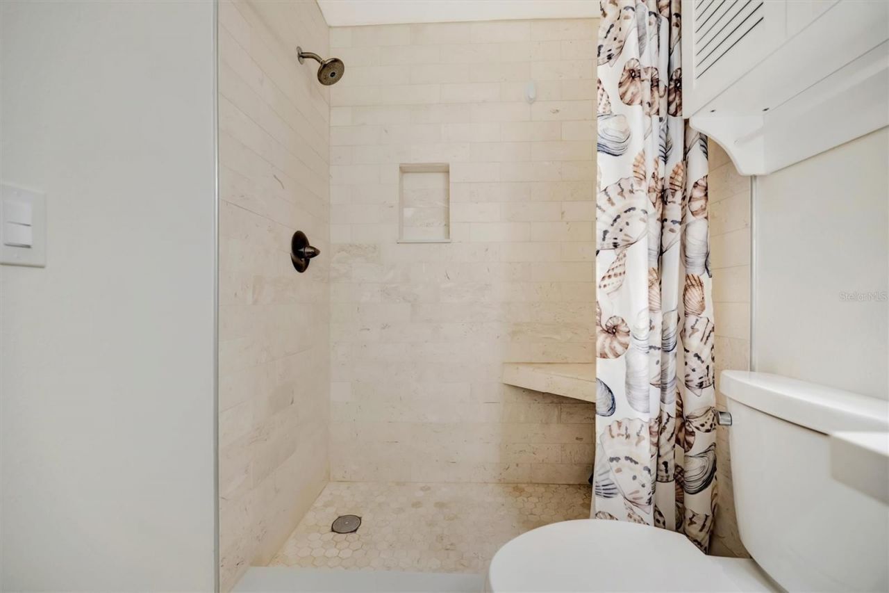 650 Pinellas Point Drive S, Unit #205, Saint Petersburg, FL 33705 Photo