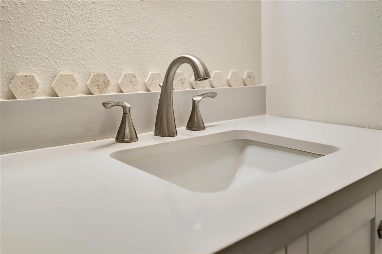 650 Pinellas Point Drive S, Unit #205, Saint Petersburg, FL 33705 Photo