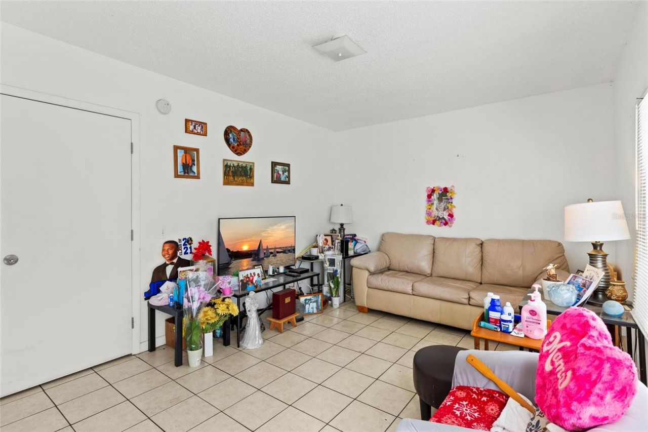 2788 41st Avenue N, Saint Petersburg, FL 33714 Photo