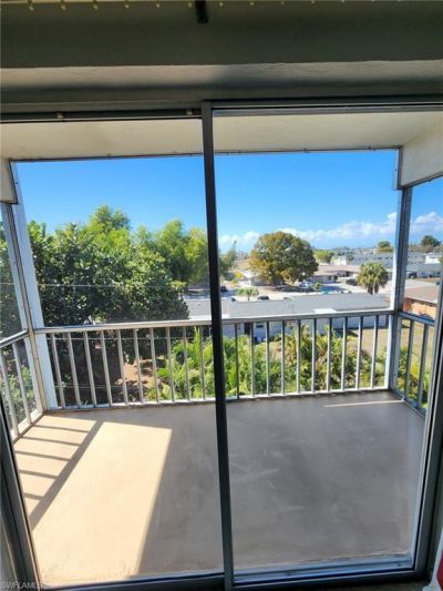 4906 Victoria Dr, Unit 404, Cape Coral, FL 33904 Photo