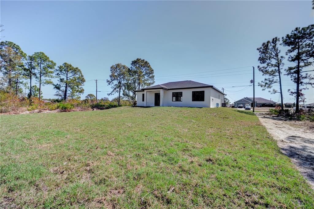 1927 Redmont Ave, Lehigh Acres, FL 33972 Photo