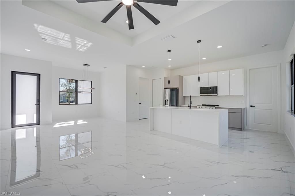 1927 Redmont Ave, Lehigh Acres, FL 33972 Photo