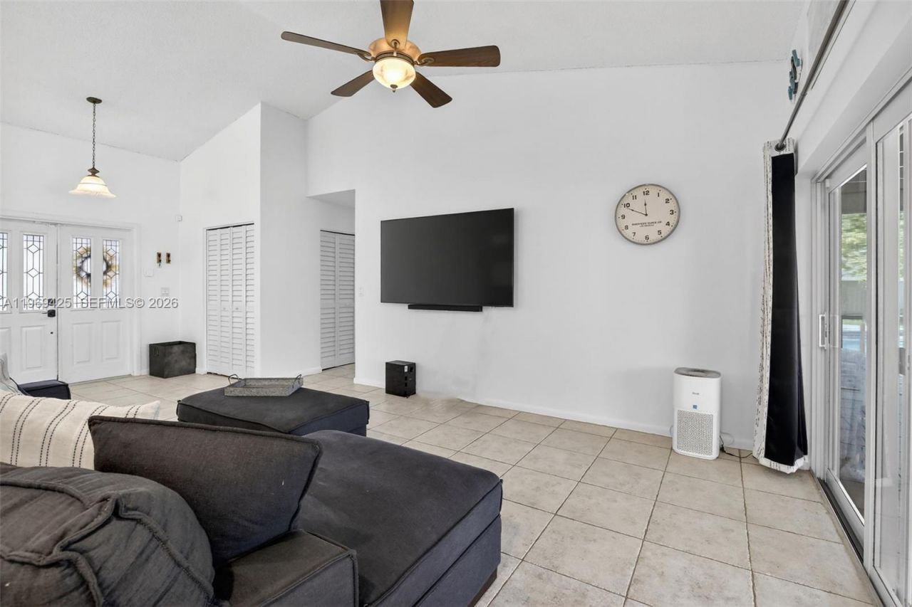 9731 NW 32nd Mnr , Sunrise, FL 33351 Photo