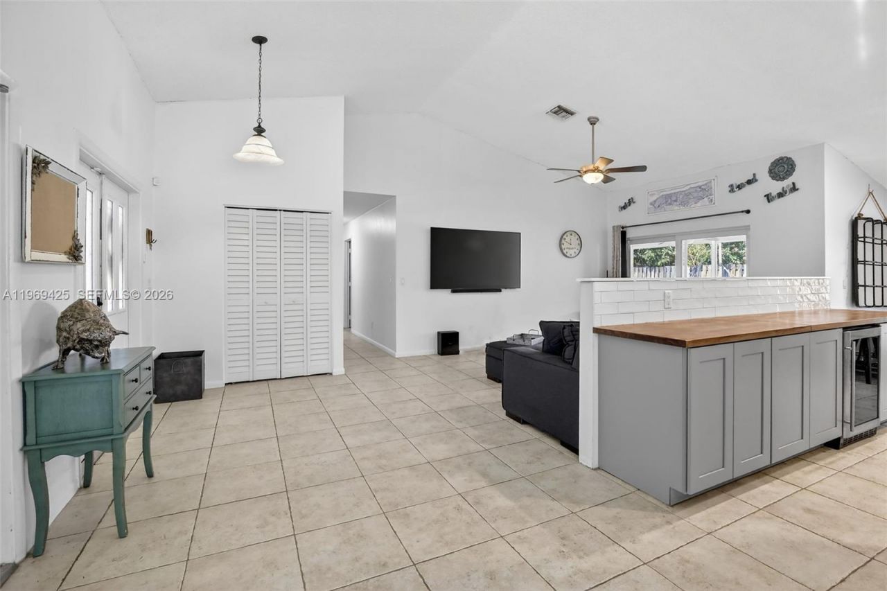 9731 NW 32nd Mnr , Sunrise, FL 33351 Photo