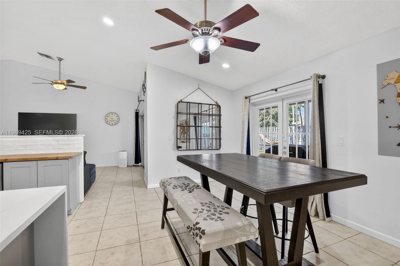 9731 NW 32nd Mnr , Sunrise, FL 33351 Photo