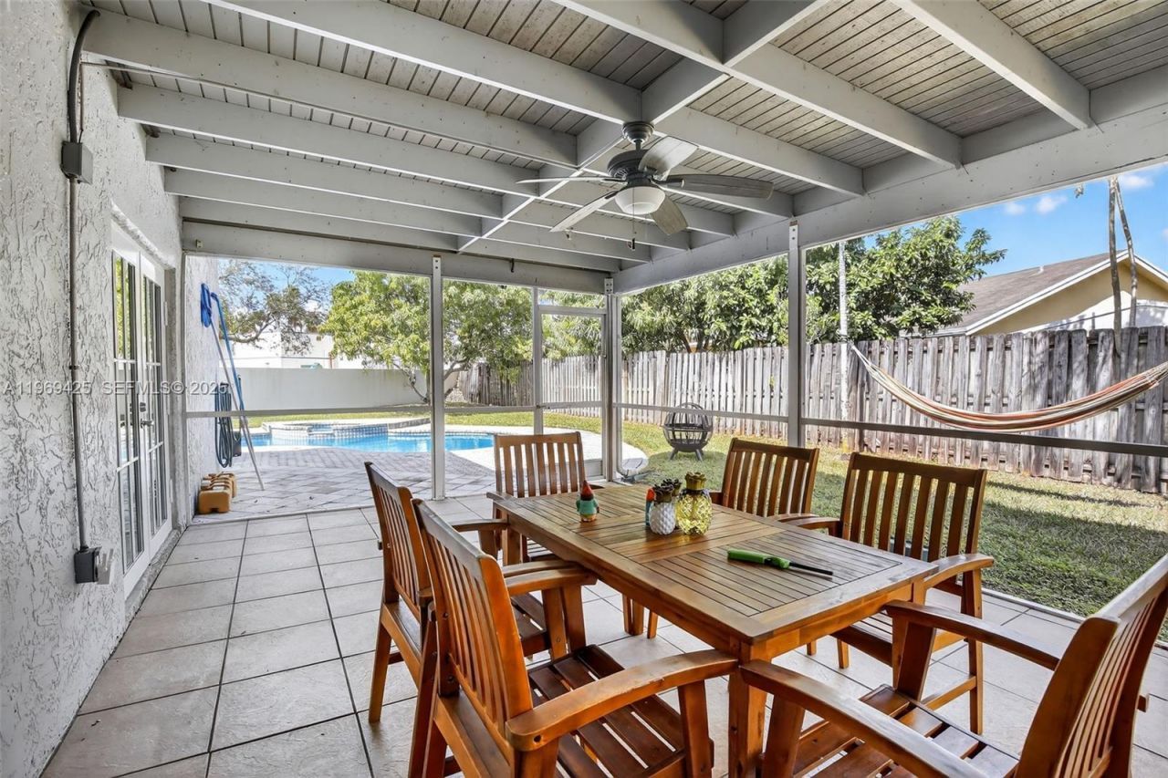 9731 NW 32nd Mnr , Sunrise, FL 33351 Photo