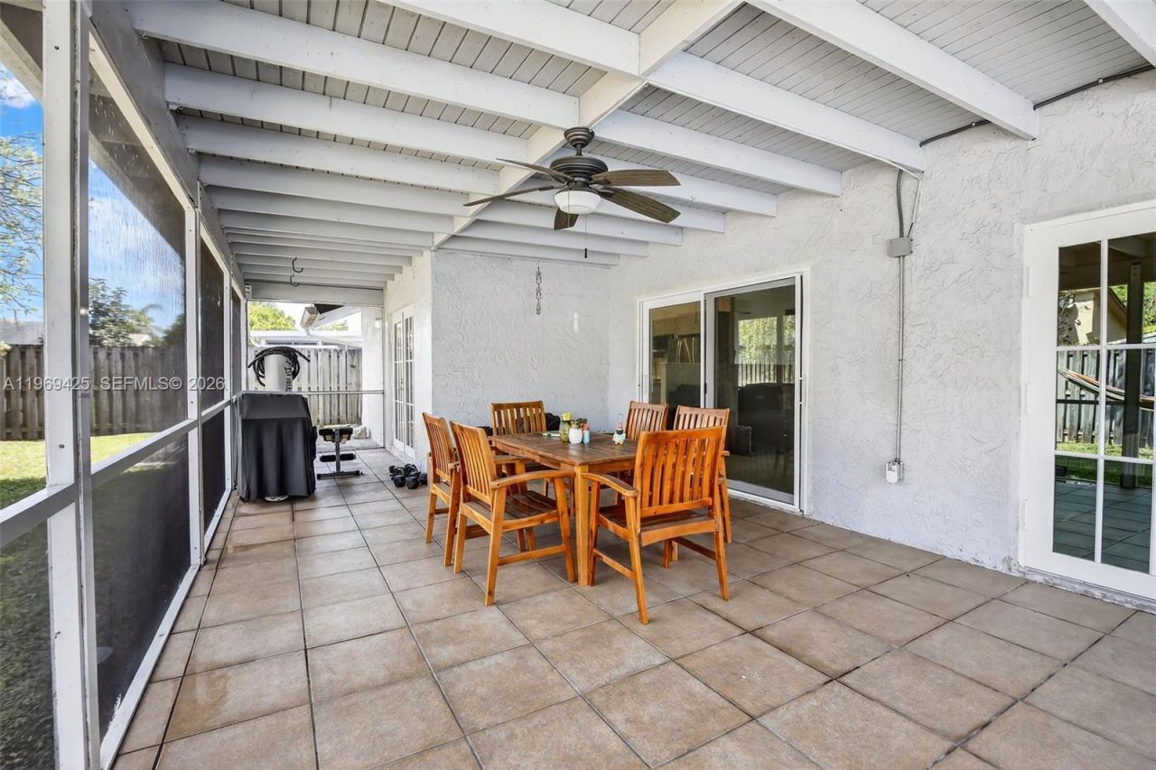 9731 NW 32nd Mnr , Sunrise, FL 33351 Photo