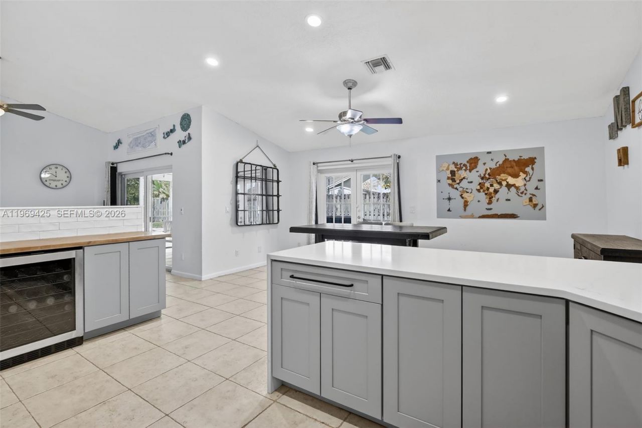 9731 NW 32nd Mnr , Sunrise, FL 33351 Photo