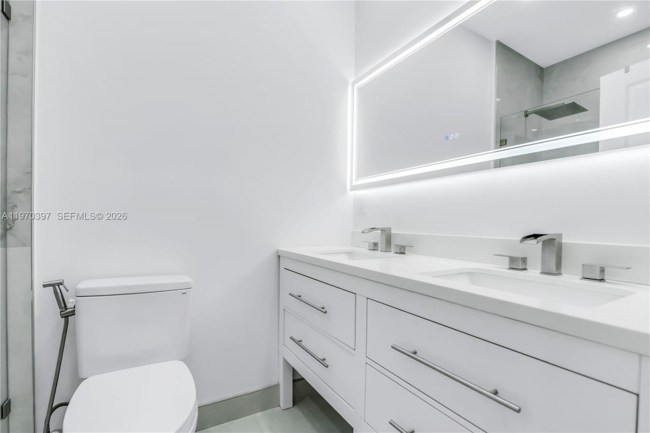 3321 Simms St , Unit 13B, Hollywood, FL 33021 Photo