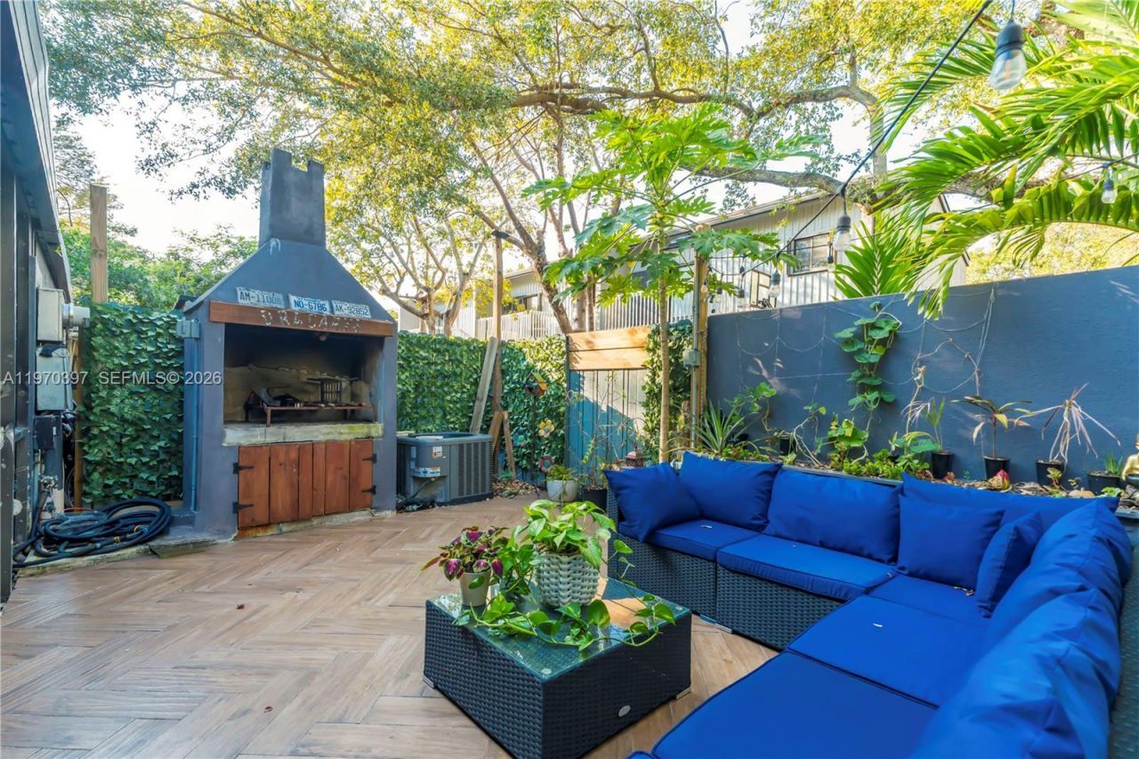 3321 Simms St , Unit 13B, Hollywood, FL 33021 Photo