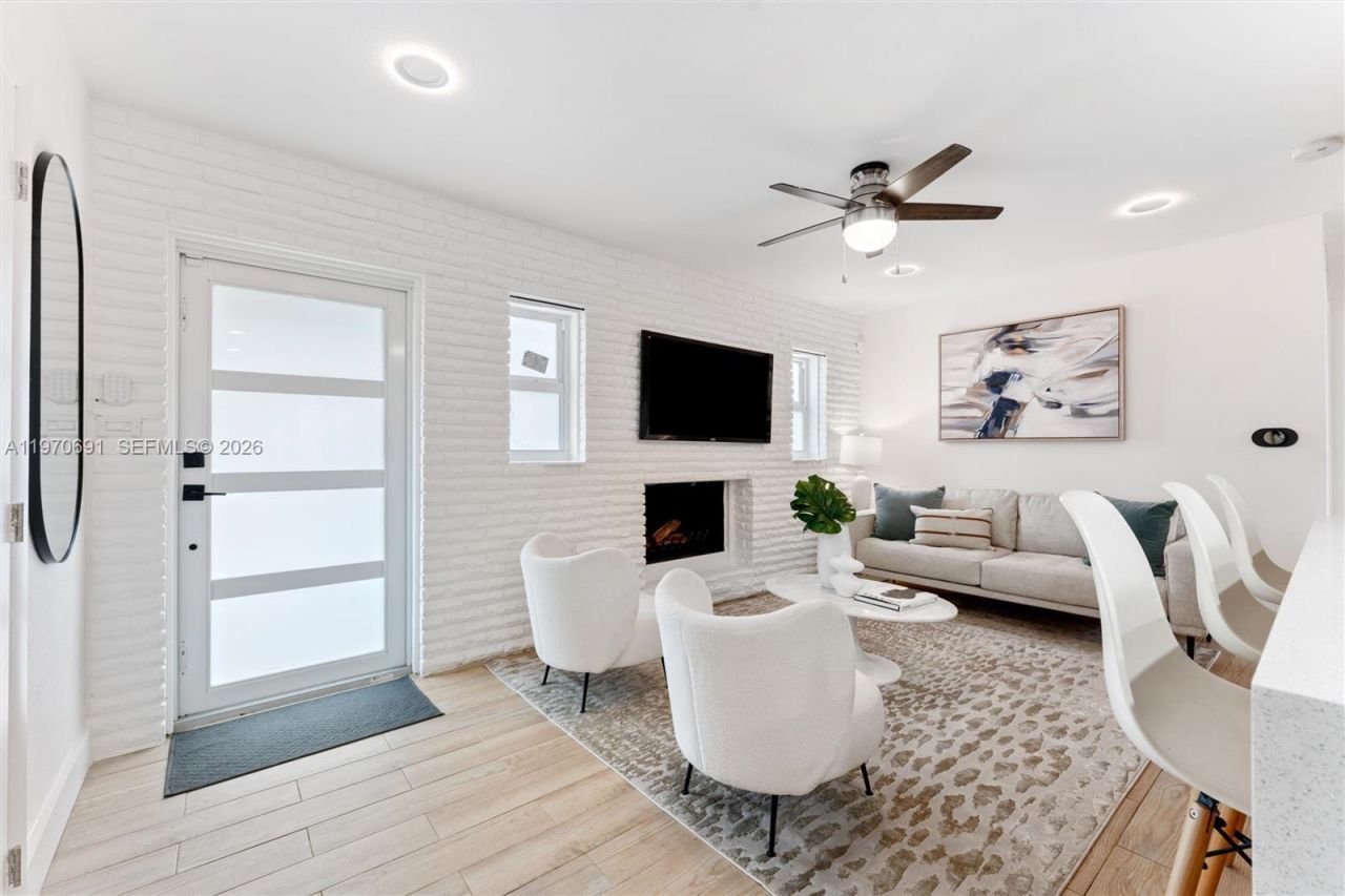 6161 NE 7th Ave, Unit ., Oakland Park, FL 33334 Photo