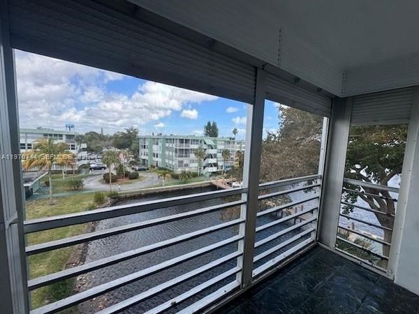 2761 Taft St, Unit 408, Hollywood, FL 33020