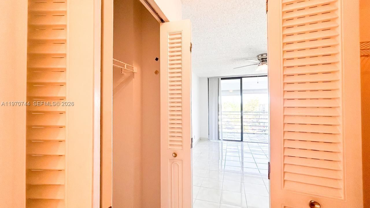 2761 Taft St, Unit 408, Hollywood, FL 33020 Photo