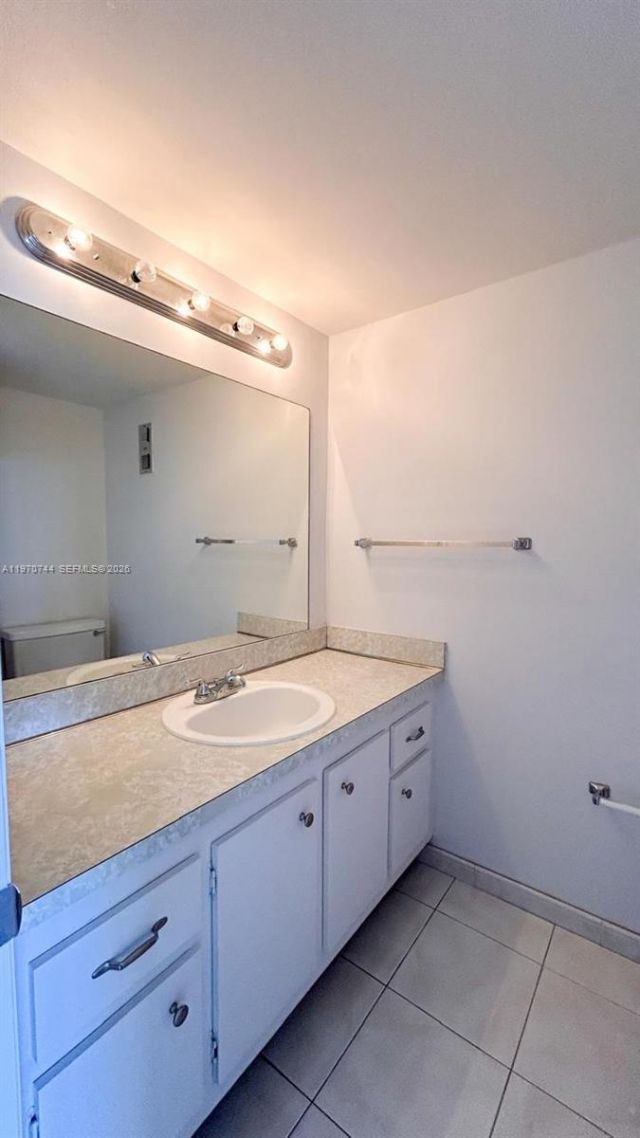 2761 Taft St, Unit 408, Hollywood, FL 33020 Photo