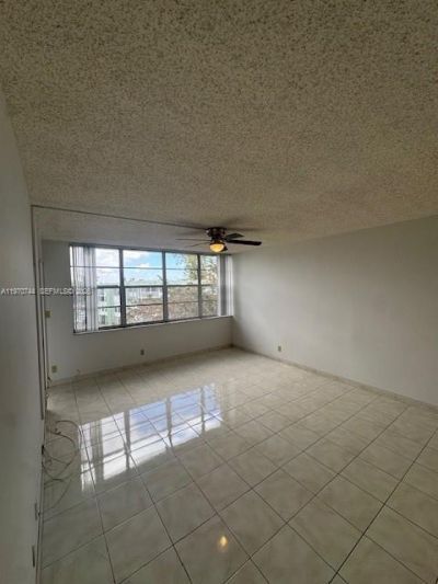 2761 Taft St, Unit 408, Hollywood, FL 33020 Photo