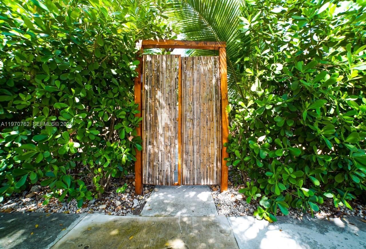 55 NE 59th St, Unit 7, Miami, FL 33137 Photo