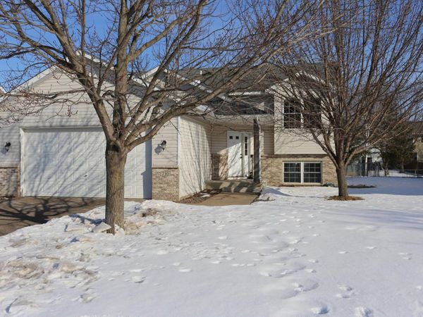 710 Isanti Parkway NW, Isanti, MN 55040