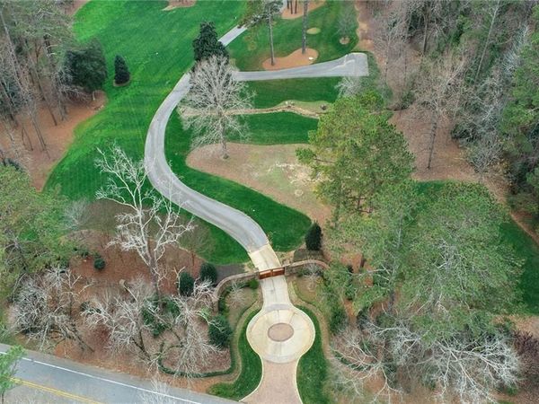 4824 Northside Drive , Atlanta, GA 30327