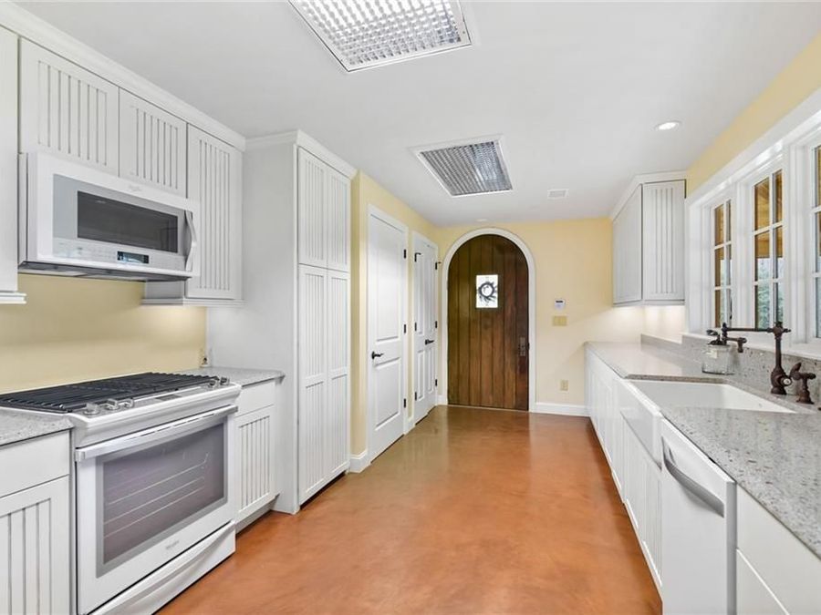 Property Image 48