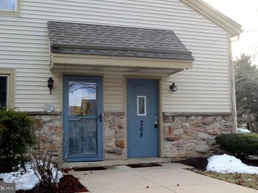 208 FOXMEADOW DRIVE , Unit CONDO 208, ROYERSFORD, PA 19468