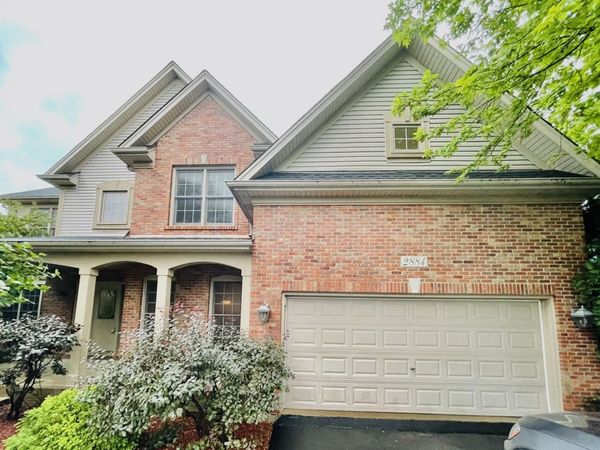 2884 Riverstone Court, Aurora, IL 60502