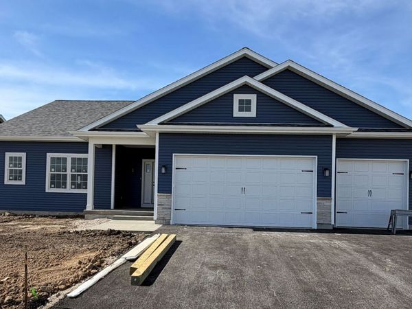 718 W Driscoll Street, Rochelle, IL 61068