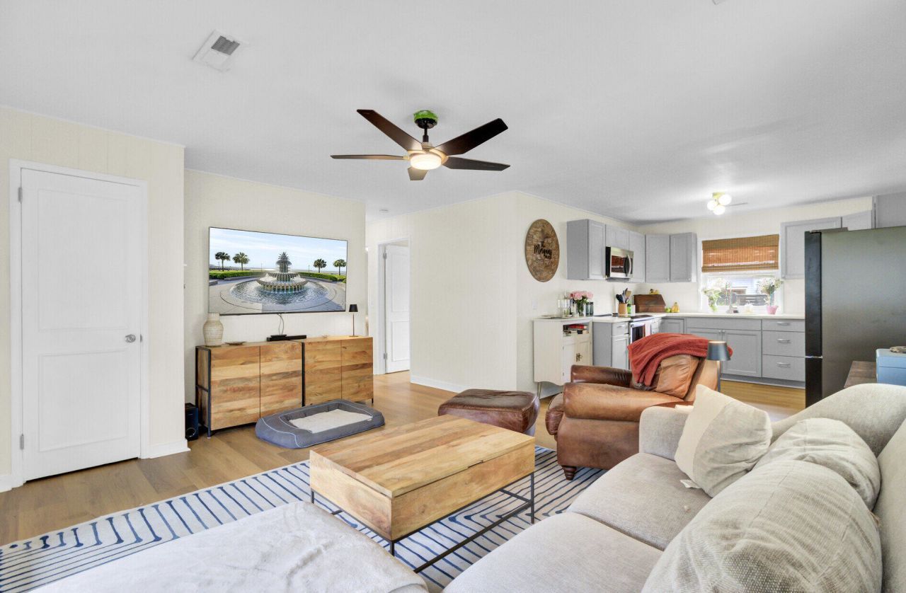 1106 San Juan Avenue Photo 8