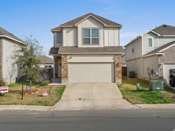 2407 N Applewhite, San Antonio, TX 78224