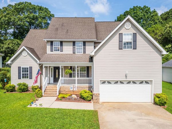 7754 Prince Drive, Ooltewah, TN 37363