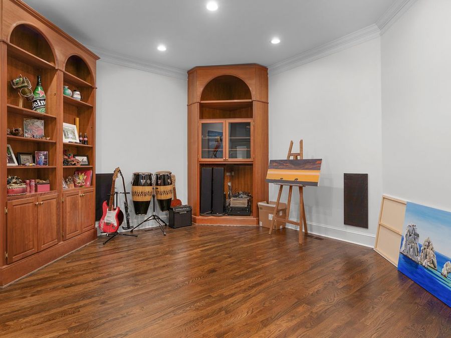 Property Image 40
