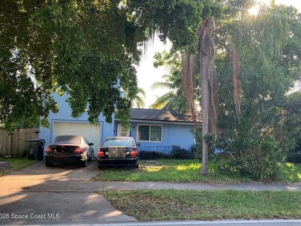 527 S 28th Avenue , Hollywood, FL 33021