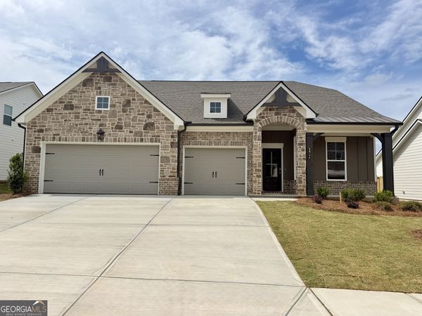 5524 Tullis Drive, Gainesville, GA 30507