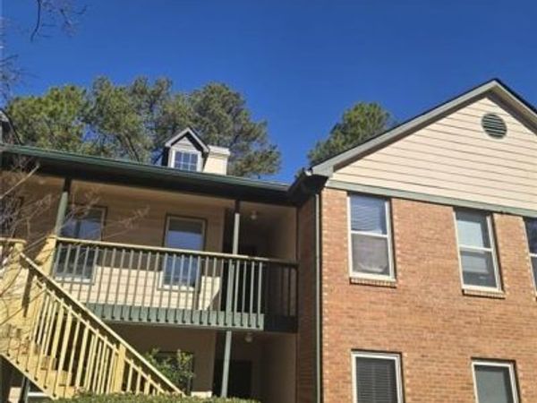 517 Bedfort Drive, Duluth, GA 30096