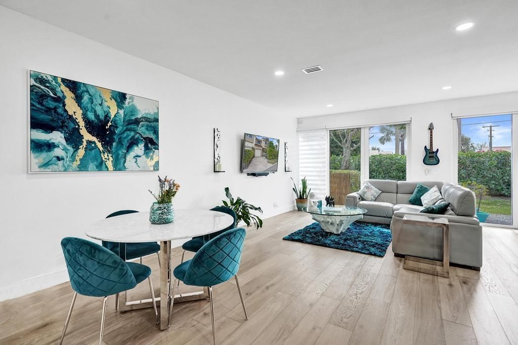 6800 Via Regina, Boca Raton, FL 33433 Photo