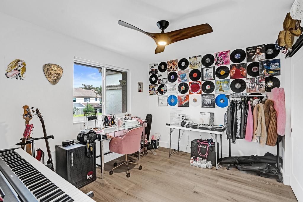 6800 Via Regina, Boca Raton, FL 33433 Photo