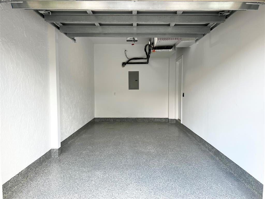 6800 Via Regina, Boca Raton, FL 33433 Photo