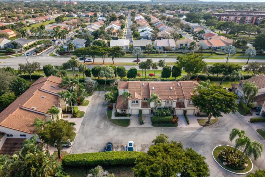 6800 Via Regina, Boca Raton, FL 33433 Photo