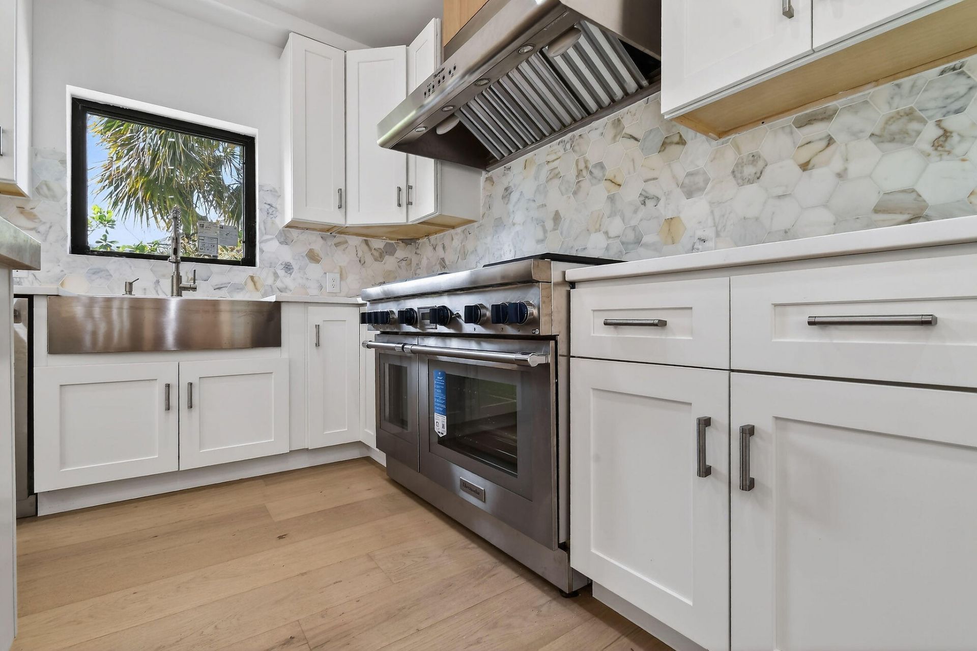 326 Palmetto Street, West Palm Beach, FL 33405 Photo