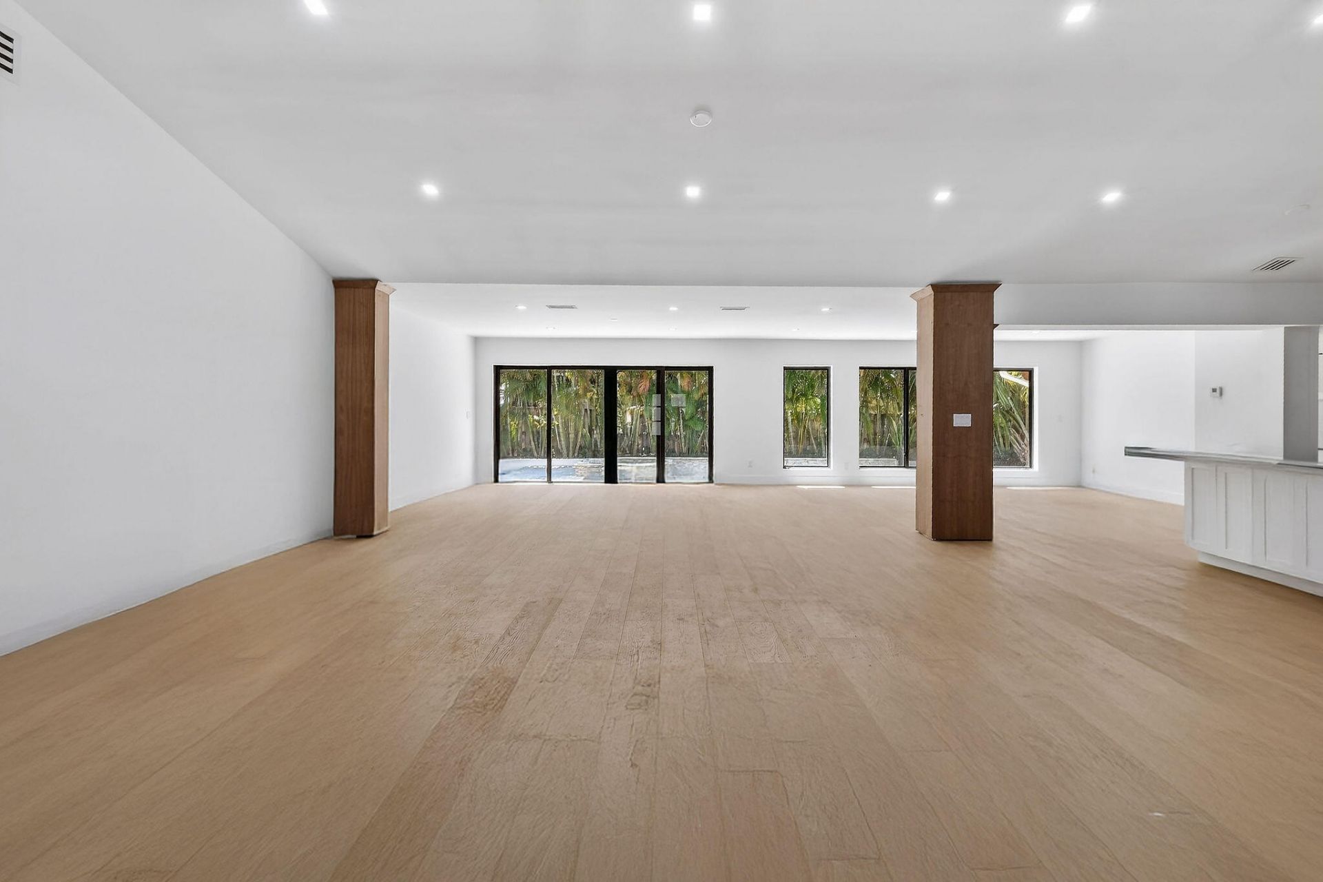 326 Palmetto Street, West Palm Beach, FL 33405 Photo