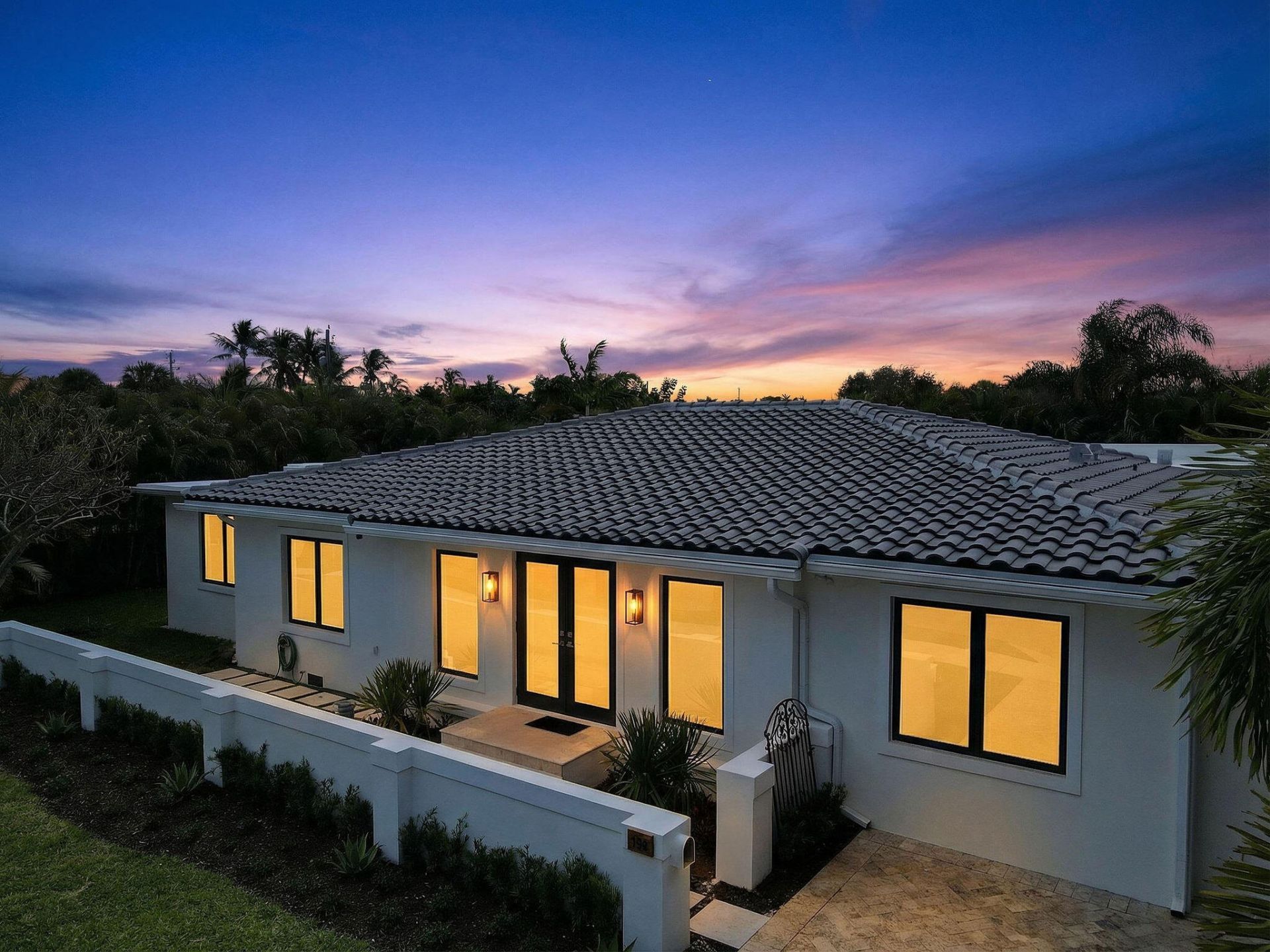 326 Palmetto Street, West Palm Beach, FL 33405 Photo