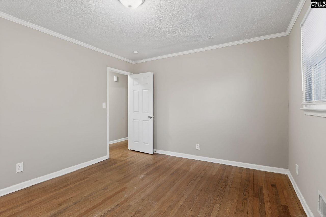 70 Lansing Circle  Photo 15