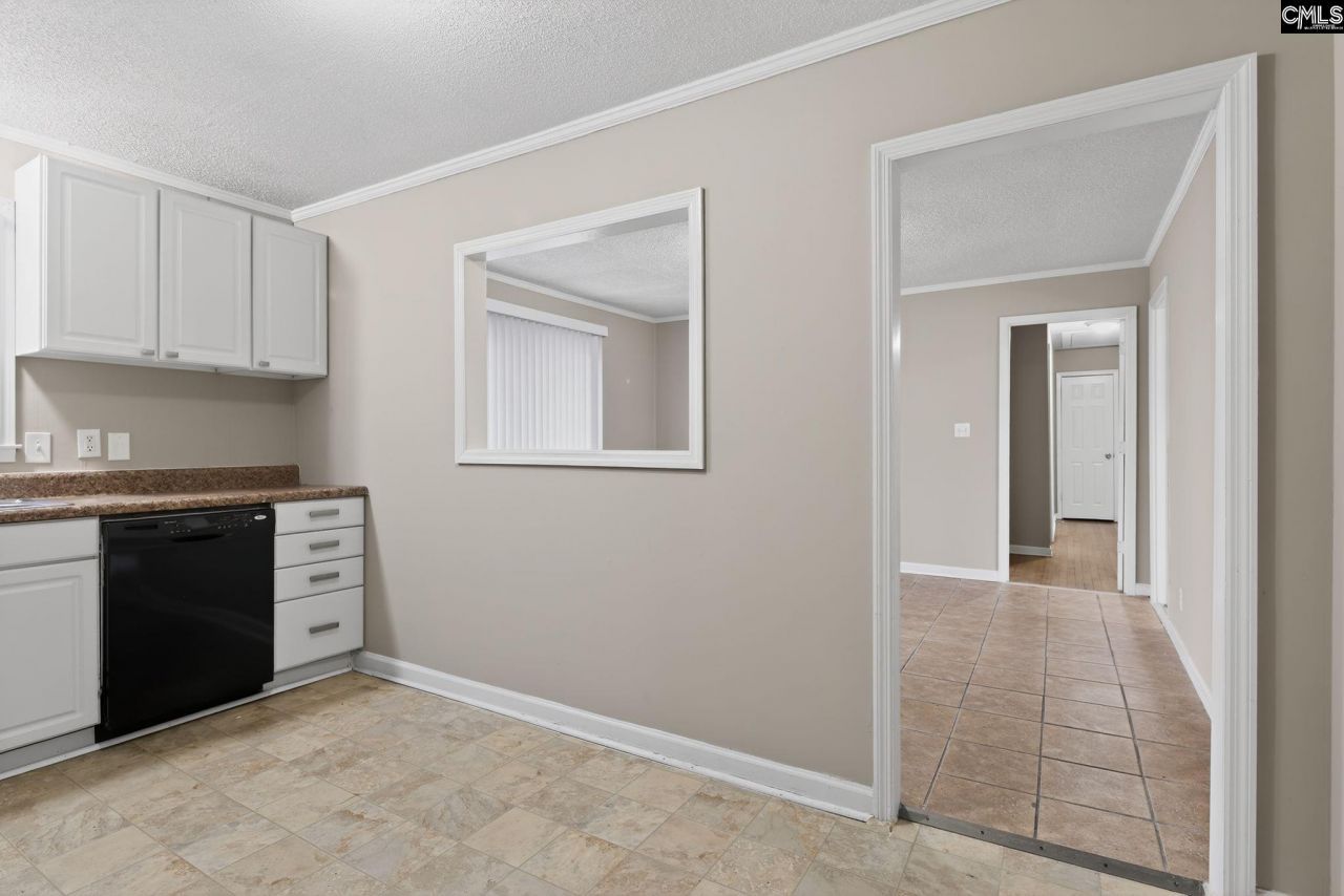 70 Lansing Circle  Photo 20