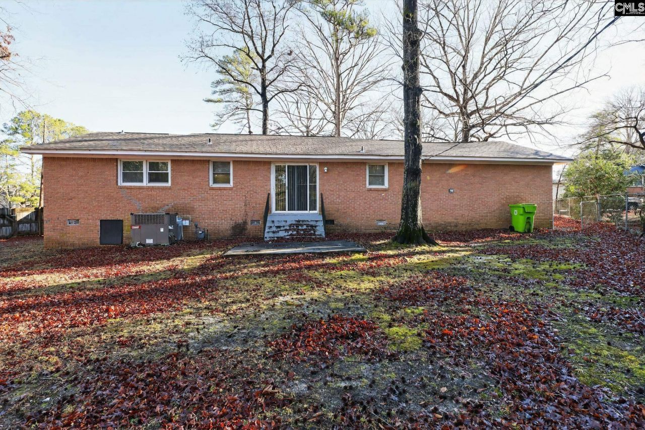 70 Lansing Circle  Photo 7