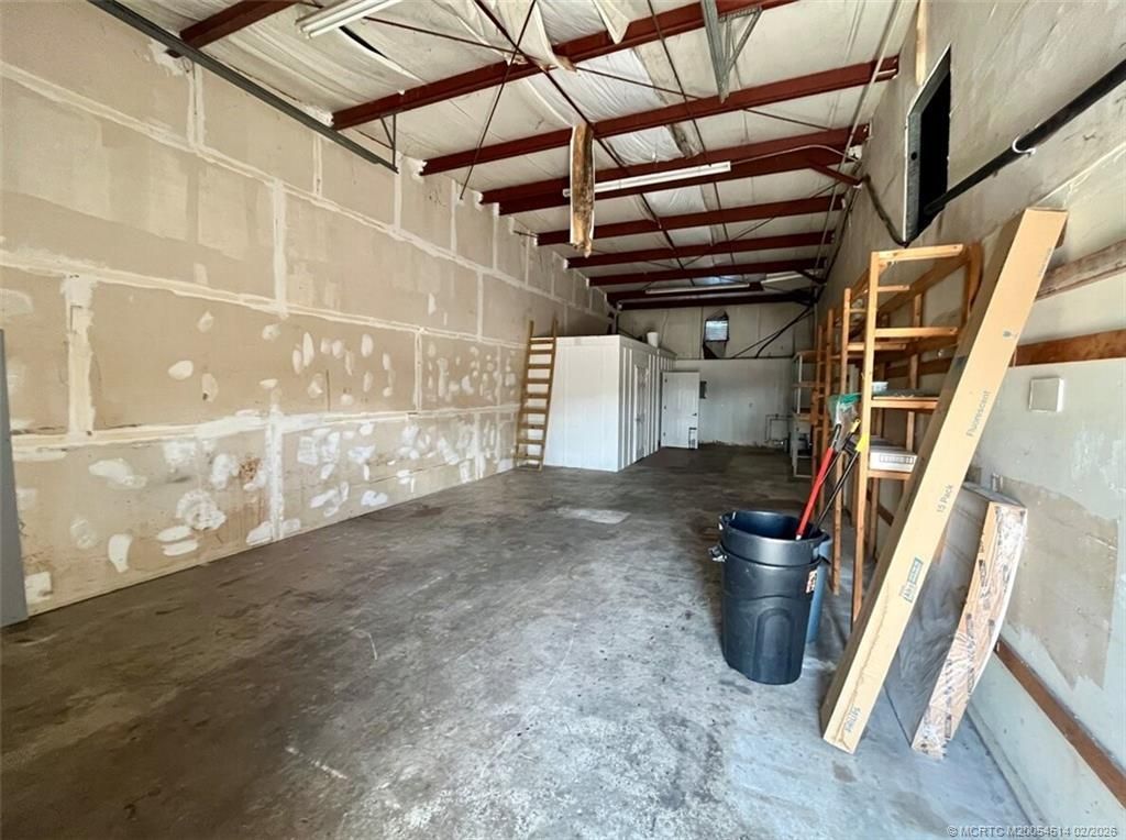 412 Farmers Market Road, Fort Pierce, FL 34982 Photo