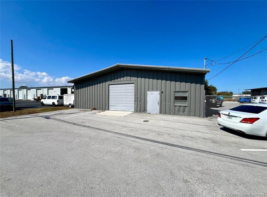 412 Farmers Market Road, Fort Pierce, FL 34982 Photo